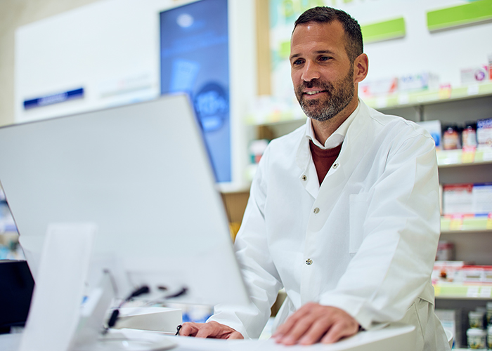 Dependent o dependenta de farmàcia